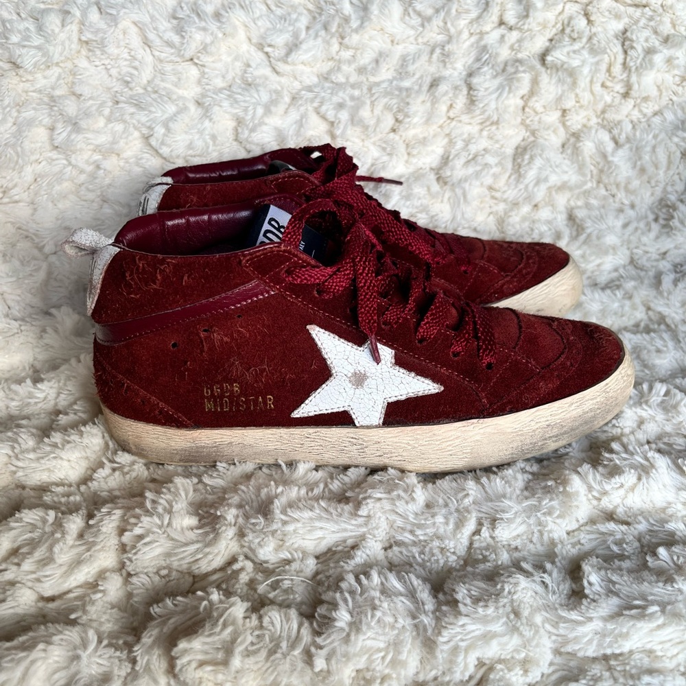 Golden Goose Womens midstar Red suede Sneakers